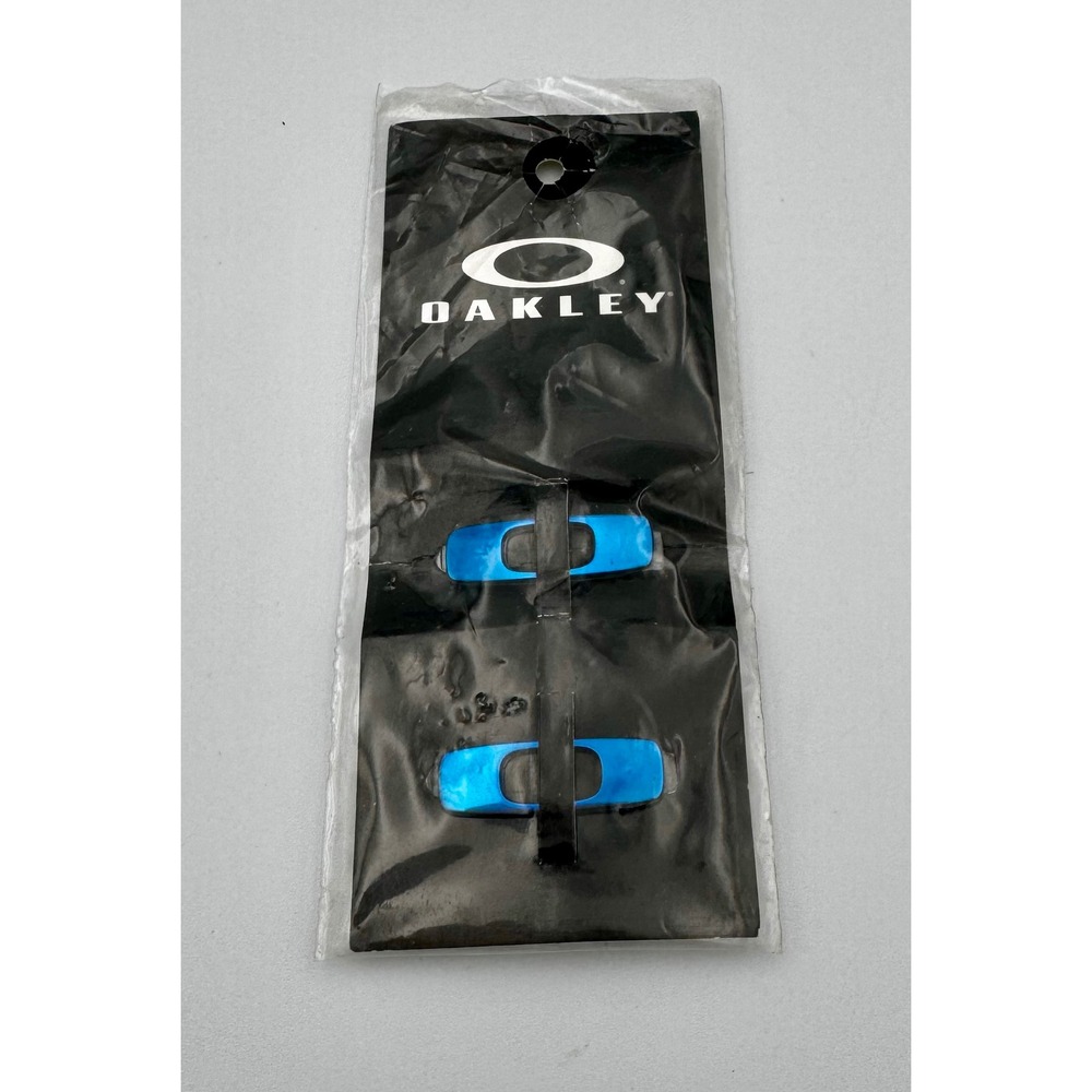RARE Discontinued Oakley Batwolf Replacement Icons Pair Team Blue OO9101